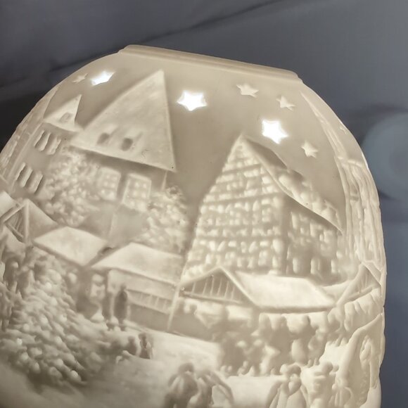 Starlight Hellmann-Versand Bisque Lithopane White Christmas 2010 Candle Holder - Picture 8 of 14